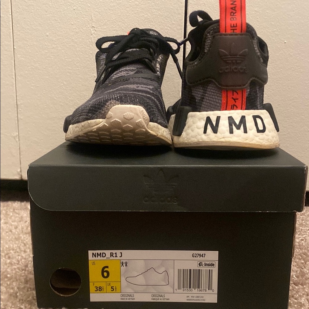 Adidas NMD_R1 Black and White Camouflage Sneakers